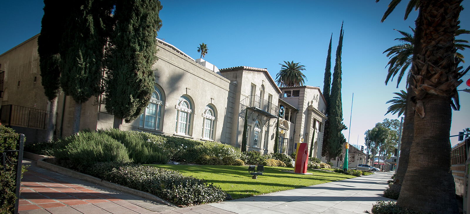 Riverside Art Museum (RAM)